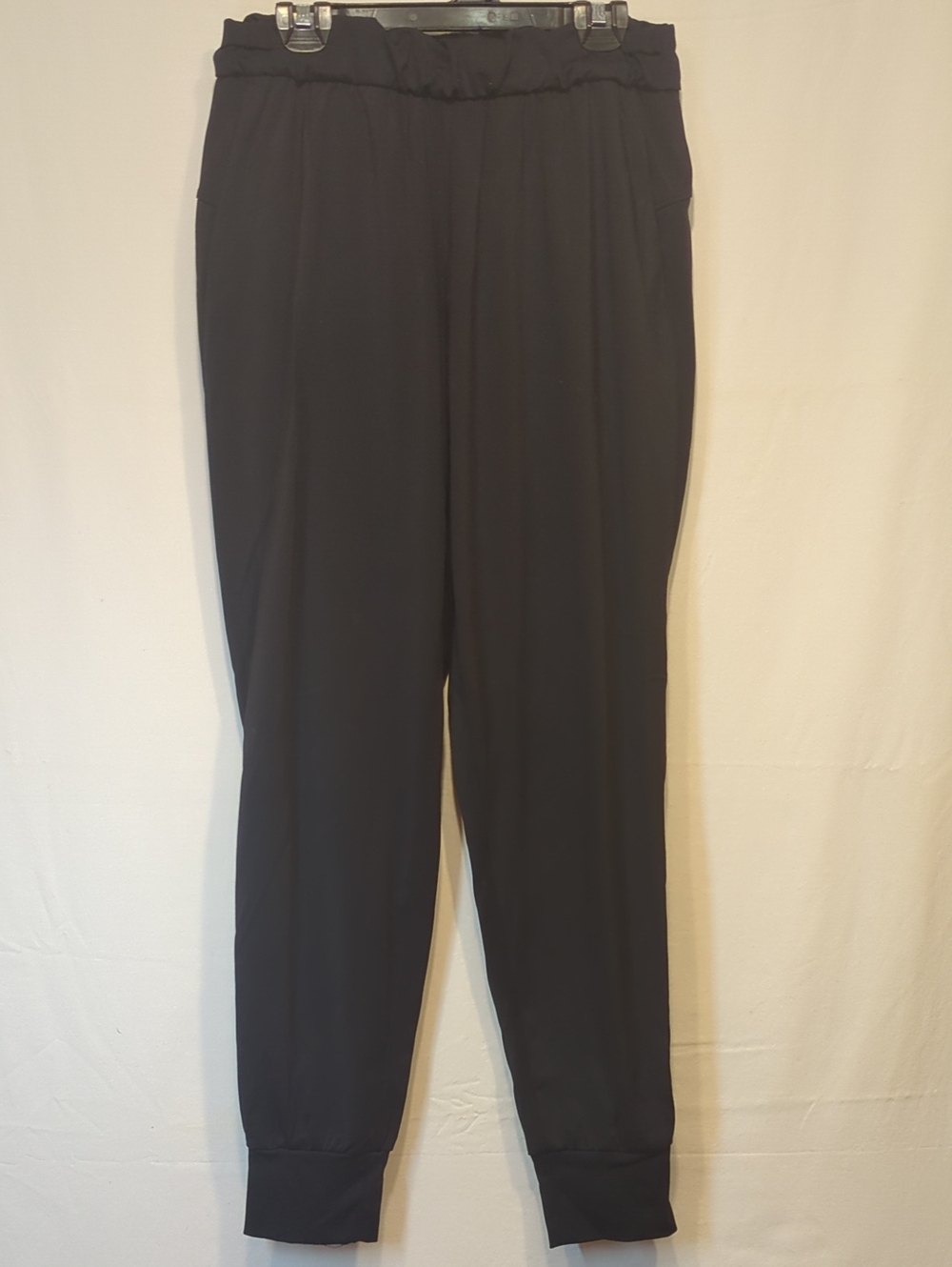 Women's Black Elastic Waist Jogger Pants